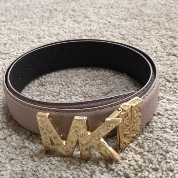 New! Michael Michael Kors medium pink reversible belt . main image 6